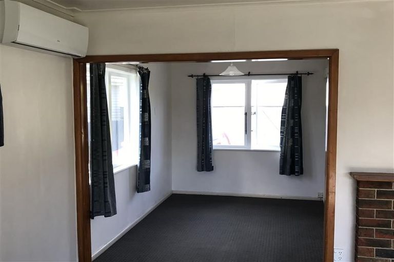 Photo of property in 1105 Cunningham Crescent, Mayfair, Hastings, 4122