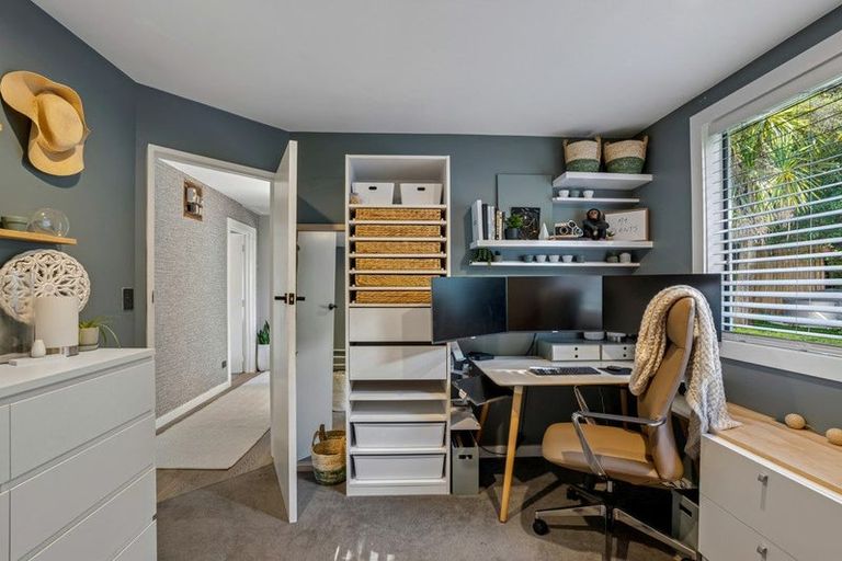 Photo of property in 17 Arawata Terrace, Fernhill, Queenstown, 9300