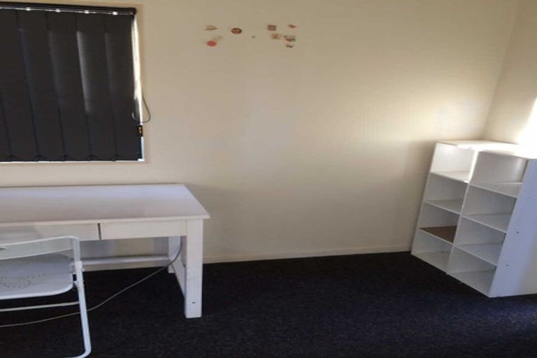 Photo of property in 21 Hua Street, Bell Block, New Plymouth, 4312