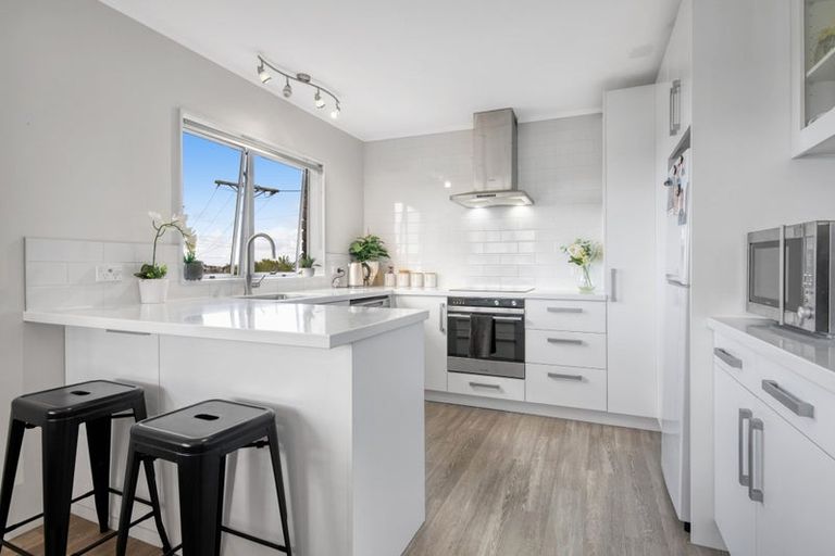 Photo of property in 14a Layton Road, Manly, Whangaparaoa, 0930