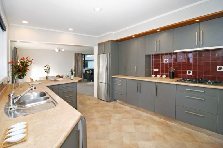 Photo of property in 7 Ainslee Street, Highlands Park, New Plymouth, 4312