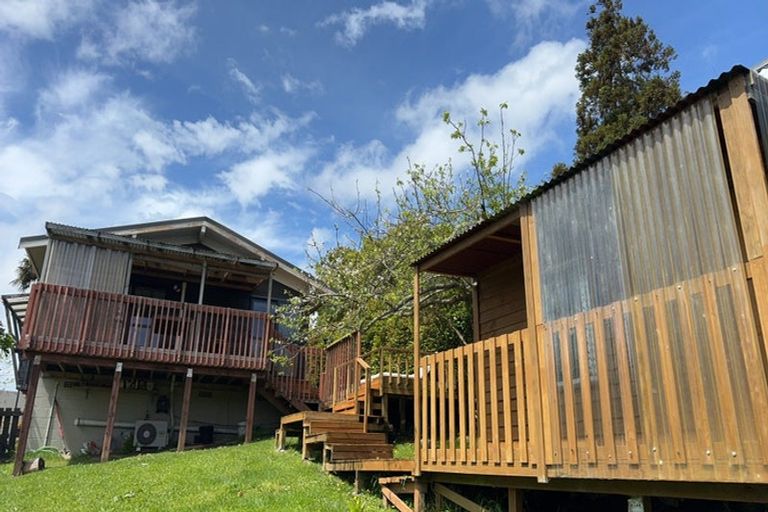 Photo of property in 212 Rangatira Road, Beach Haven, Auckland, 0626