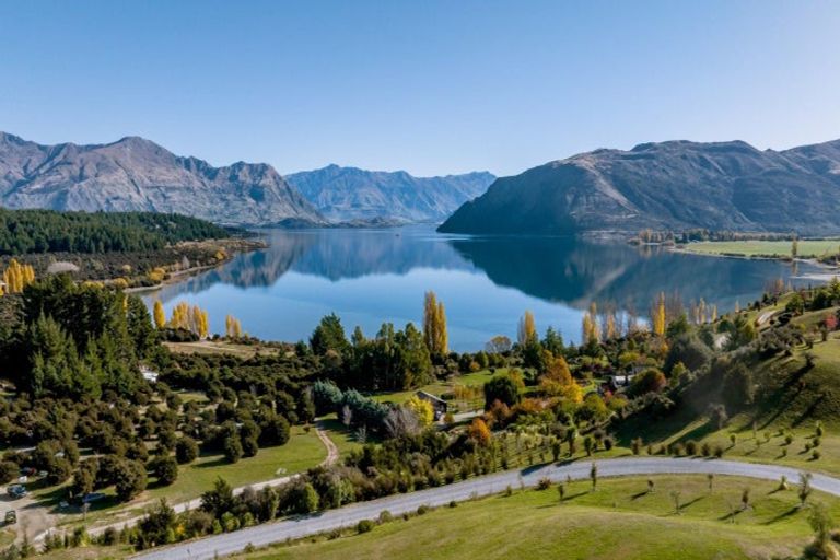 Photo of property in 354 Dublin Bay Road, Albert Town, Wanaka, 9382