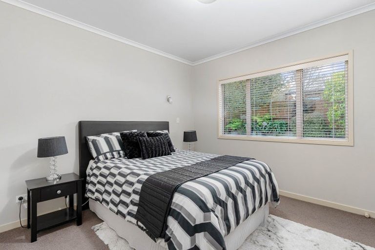 Photo of property in 35 Masefield Terrace, Kelvin Grove, Palmerston North, 4414