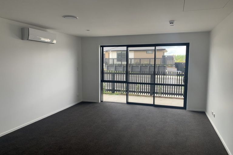 Photo of property in 2/63 Pragma Rise