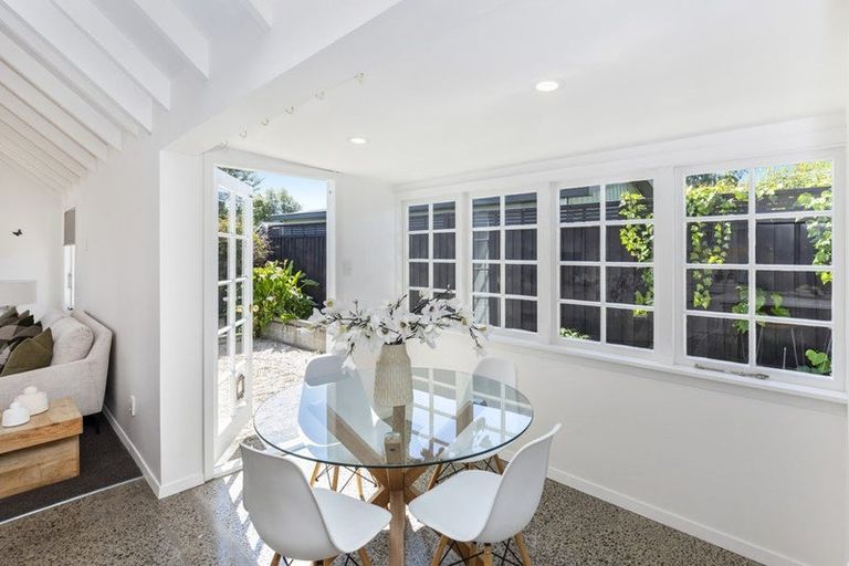 Photo of property in 14b Mendip Place, Casebrook, Christchurch, 8051