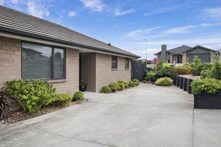 Photo of property in 18 Roderick Place, Onerahi, Whangarei, 0110