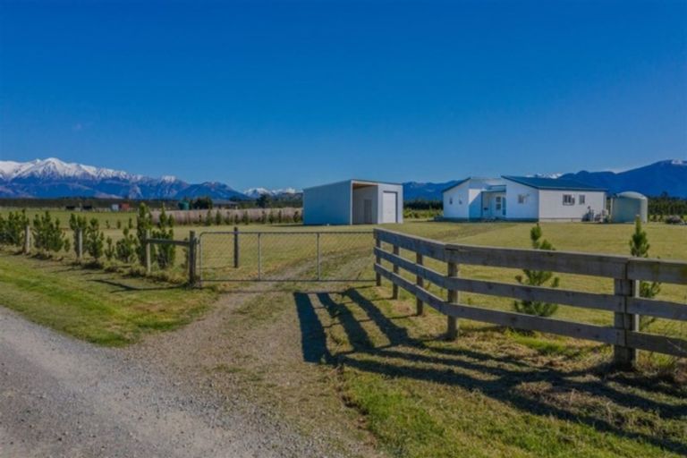 Photo of property in 25 Watsons Reserve Road, View Hill, Oxford, 7495