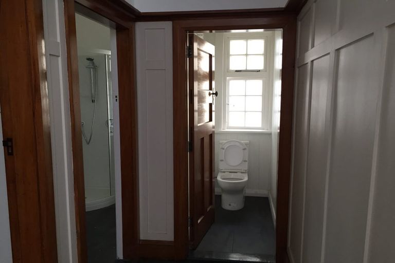 Photo of property in 9 Grass Street, Oriental Bay, Wellington, 6011