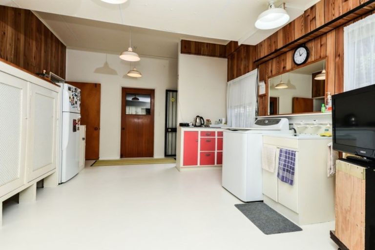 Photo of property in 30 Pohutukawa Drive, Pukete, Hamilton, 3200