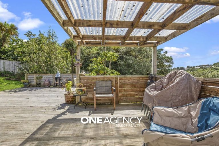 Photo of property in 151 Sievers Grove, Cannons Creek, Porirua, 5024
