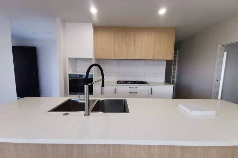 Photo of property in 17 Ensete Road, Wigram, Christchurch, 8025