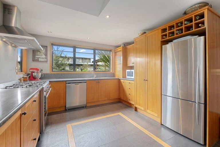 Photo of property in 5 Castalia Drive, Lake Hayes, Queenstown, 9304