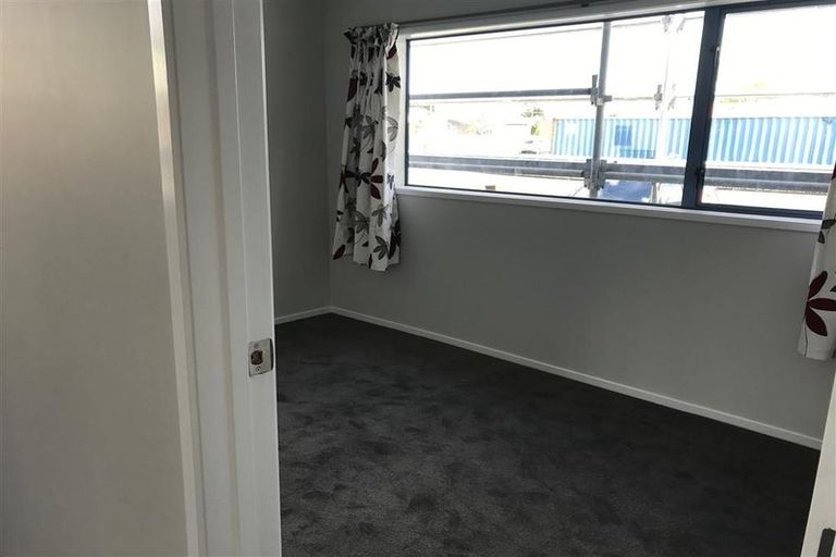 Photo of property in 2 Marr Road, Manurewa, Auckland, 2102