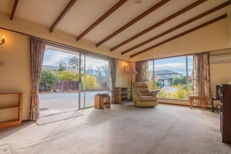 Photo of property in 114 Neplusultra Street, Cromwell, 9310