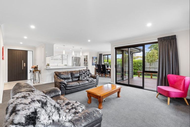 Photo of property in 12 Middleton Way, Ashhurst, 4810