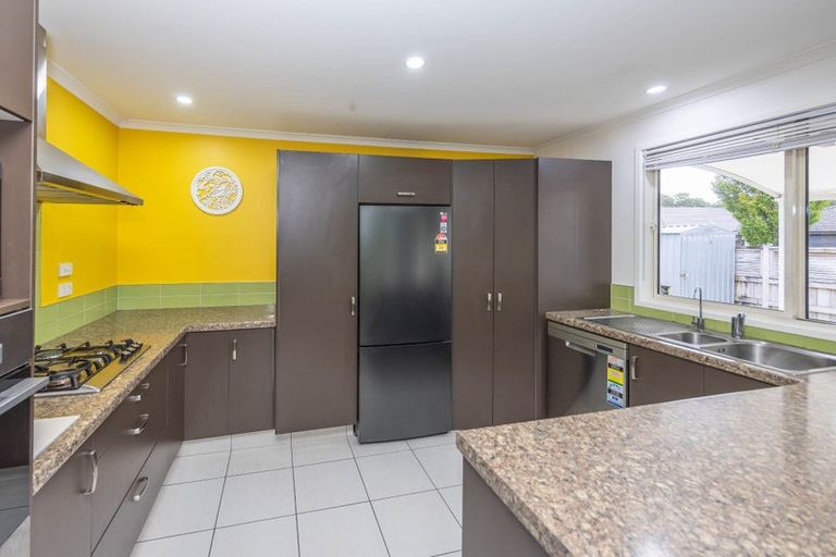 Photo of property in 20 Edgeview Crescent, Fitzroy, Hamilton, 3206