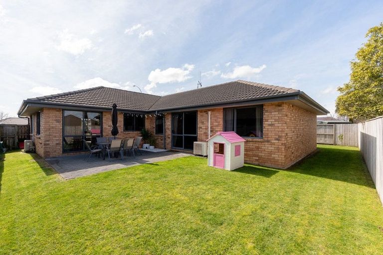 Photo of property in 25 Thomas Road, Huntington, Hamilton, 3210