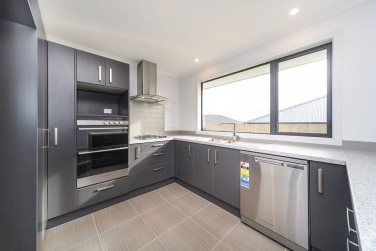 Photo of property in 13 Varsity Heights, Fitzherbert, Palmerston North, 4410