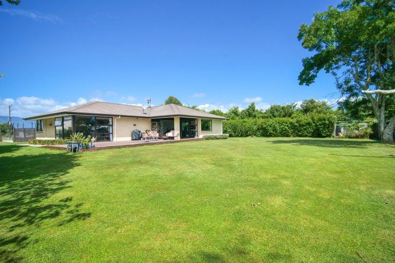 Photo of property in 17 Abattoir Road, Westport, 7825