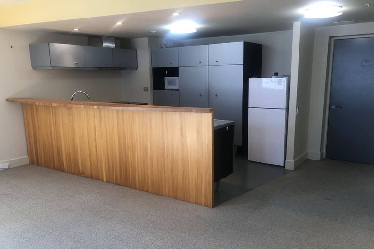 Photo of property in St Pauls Apartments, 94/43 Mulgrave Street, Thorndon, Wellington, 6011