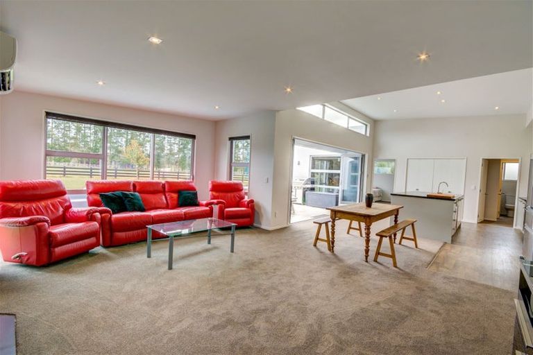 Photo of property in 536 No 10 Road, Swannanoa, Rangiora, 7476