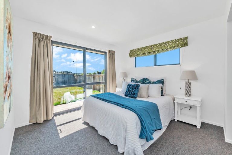 Photo of property in 15 Kewai Court, Pegasus, 7612