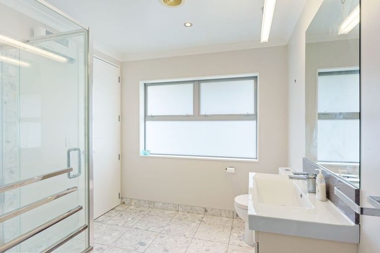 Photo of property in 9 Otupoa Way, Paraparaumu, 5032