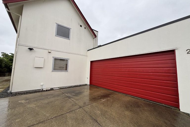 Photo of property in 2 Olympic Lane, Edgeware, Christchurch, 8013