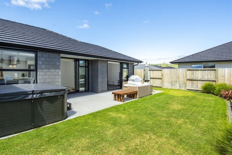 Photo of property in 59 Te Wharo Drive, Papamoa, 3118
