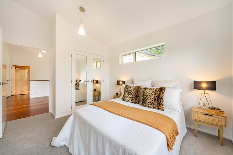 Photo of property in 74f Heretaunga Square, Silverstream, Upper Hutt, 5019