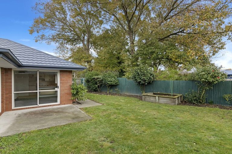 Photo of property in 4/15 Sylvan Street, Hillmorton, Christchurch, 8024