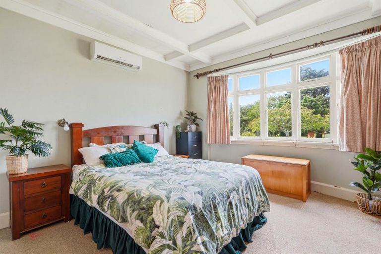 Photo of property in 18 Parsons Street, Saint Johns Hill, Whanganui, 4501