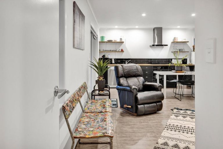 Photo of property in 5 Dorset Street, Opunake, 4616