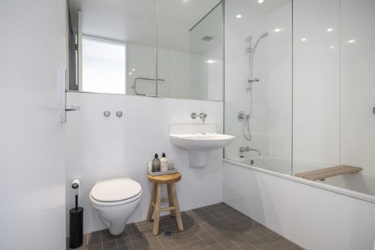 Photo of property in 20b Fisher-point Drive, Auckland Central, Auckland, 1010