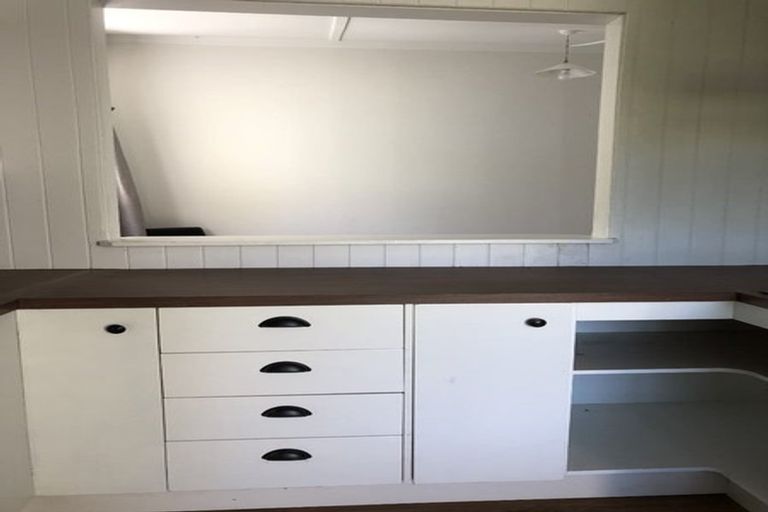 Photo of property in 12 Threadneedle Street, Greymouth, 7805