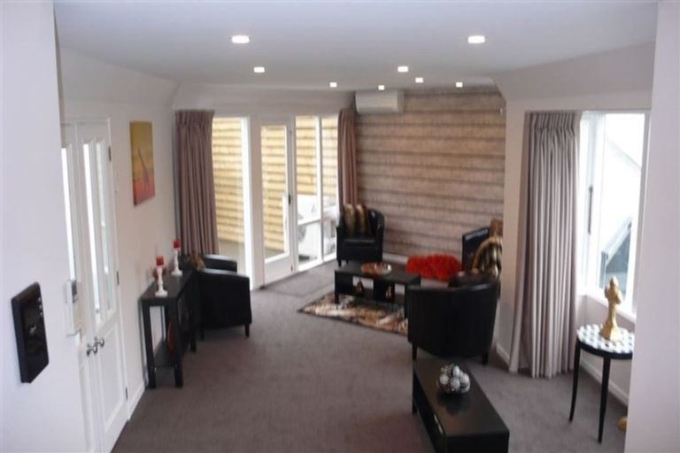 Photo of property in 2/42f Valley Road, Cashmere, Christchurch, 8022