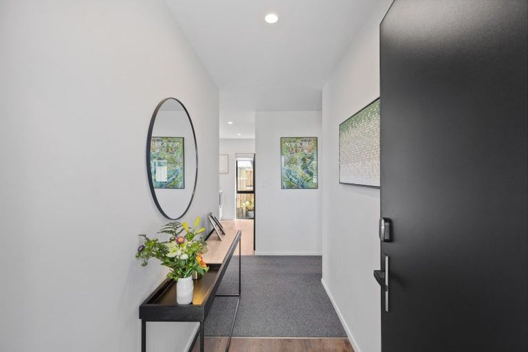 Photo of property in 56 Jacks Landing Drive, Hamilton Lake, Hamilton, 3204