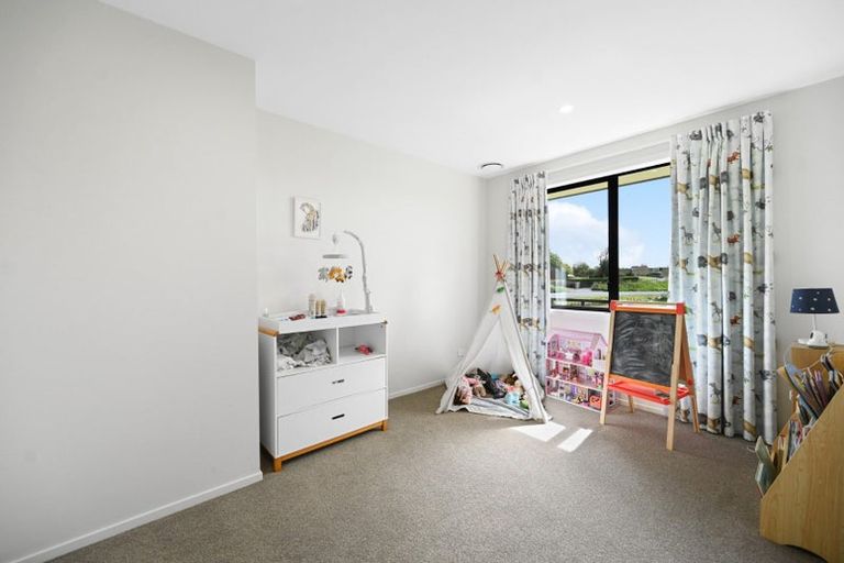 Photo of property in 402 Lake Road, Horsham Downs, 3791