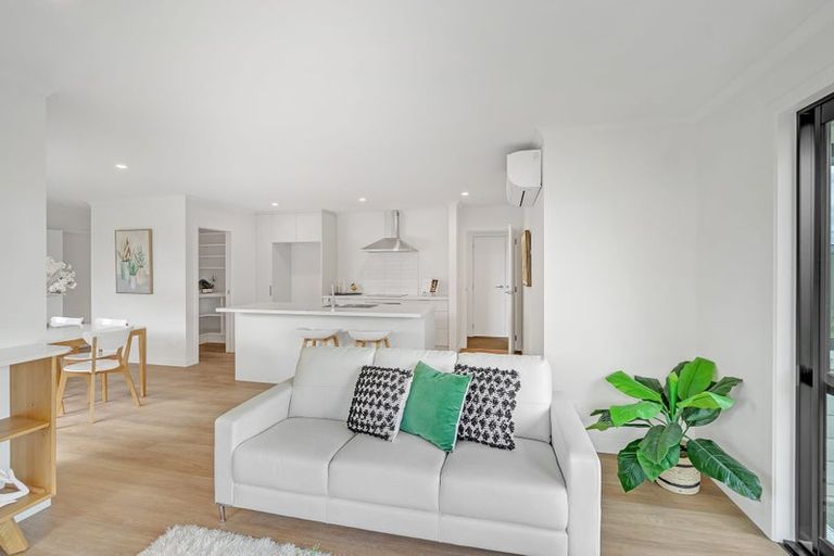 Photo of property in 4 Gemstone Place, Rolleston, 7615