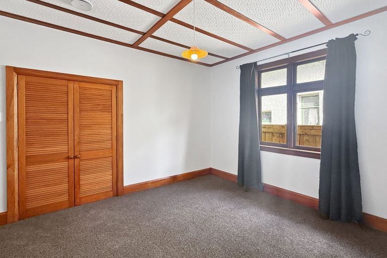 Photo of property in 24 Milverton Avenue, Hokowhitu, Palmerston North, 4410