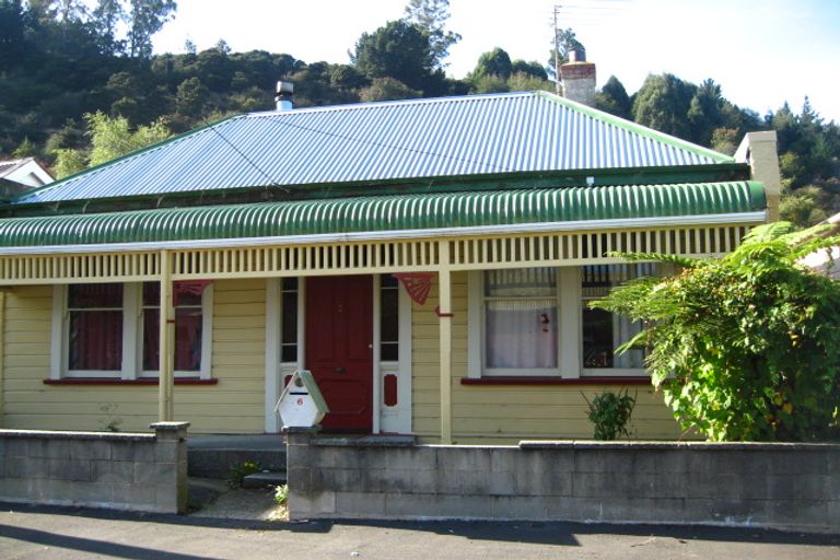 Photo of property in 46 Selwyn Street, North East Valley, Dunedin, 9010
