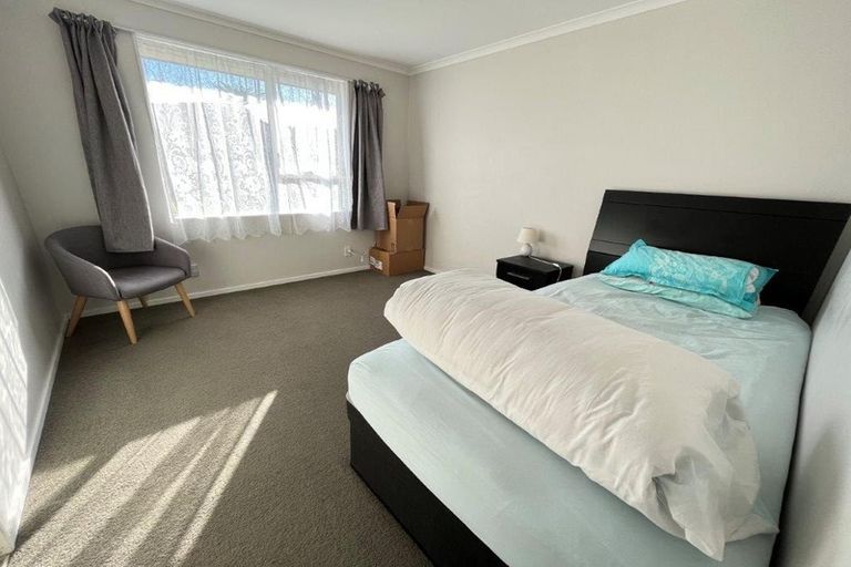 Photo of property in 43 Dalton Drive, Papamoa Beach, Papamoa, 3118