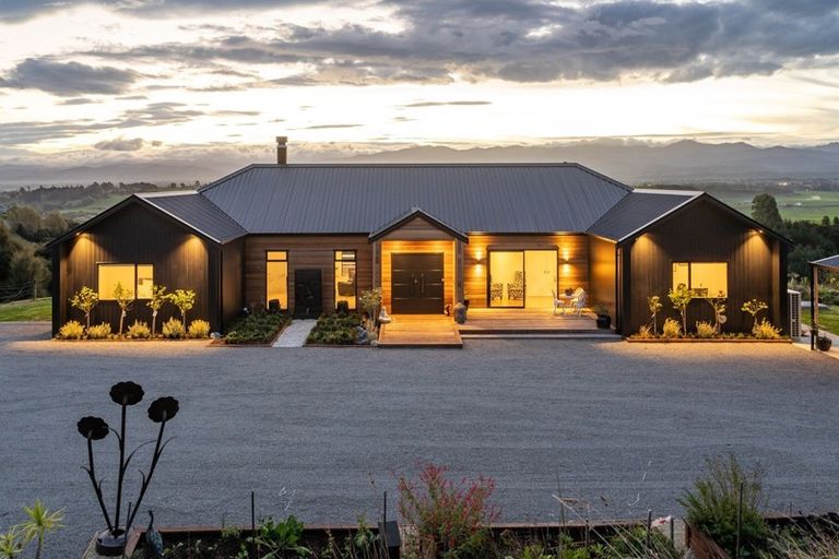 Photo of property in 98e Black Rock Road, Te Ore Ore, Masterton, 5886