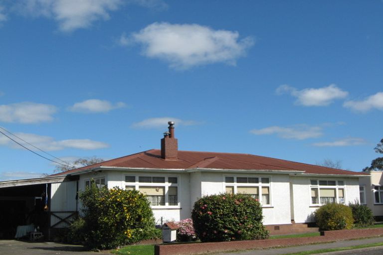 Photo of property in 53 Cuba Street, Marton, 4710