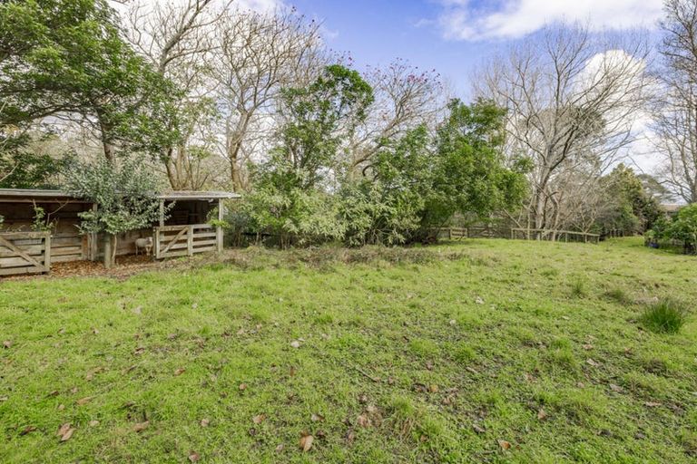 Photo of property in 165 Settlement Road, Papakura, 2110