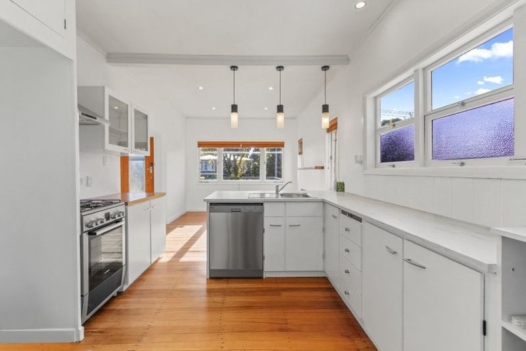 Photo of property in 73 Maeroa Road, Maeroa, Hamilton, 3200