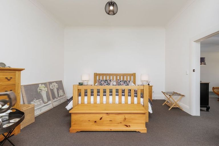 Photo of property in 2 Hunter Crescent, Waimate, 7924