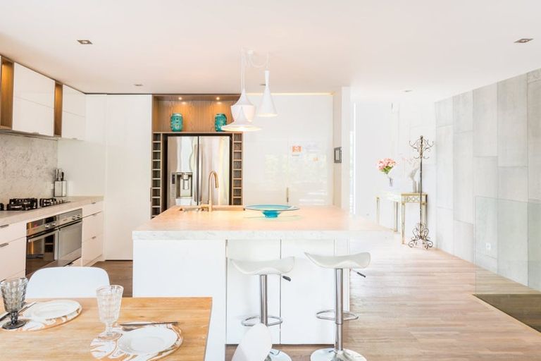 Photo of property in 1/11 Garmons Way, Castor Bay, Auckland, 0620