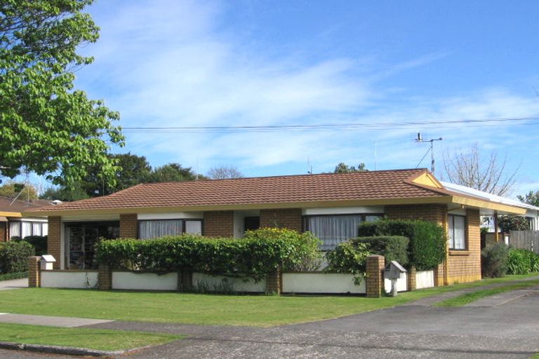 Photo of property in 493 Devonport Road, Tauranga South, Tauranga, 3112